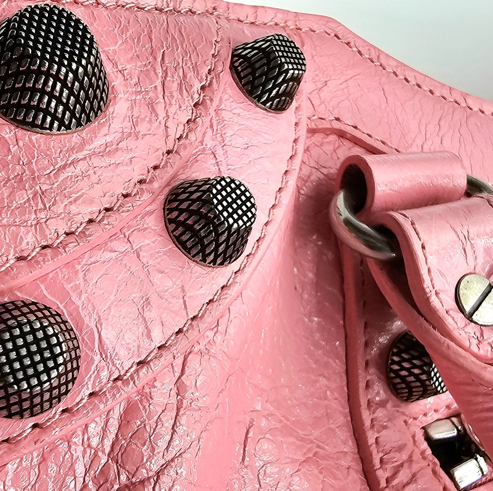 Balenciaga Neo Cagole Sweet Pink Crossbody Bag with Heart Mirror New W/ Tag - Picture 10 of 12